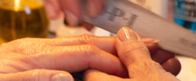 Manicure Baarn